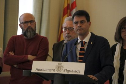 Plano medio del alcalde de Igualada, Marc Castells.