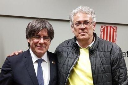 Jordi Sendra en una imatge d'arxiu amb Carles Puigdemont