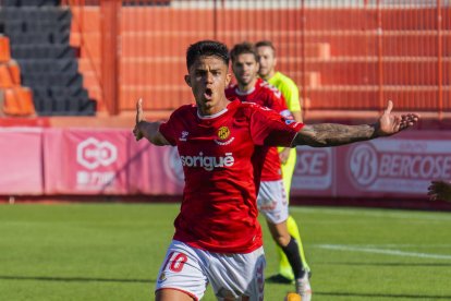 Brugui celebra un gol anotado contra el Andorra.