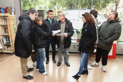 La junta de l'entitat veïnal, durant una compareixença anterior.