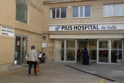 Imagen de archivo del 12 de marzo de Pius Hospital de Valls, donde también se atienden pacientes de COVID-19.