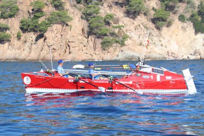 Pla obert de l'embarcació Ocean Cats durant la seva travessia per la Costa Brava