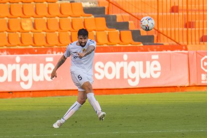 Marc Trilles es va convertir en indiscutible a l'eix de la defensa del Nàstic des del moment precís de la seva arribada a Tarragona.