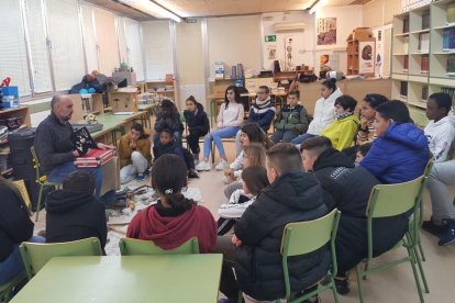 Imagen de una de las actividades en el Instituto de Torreforta