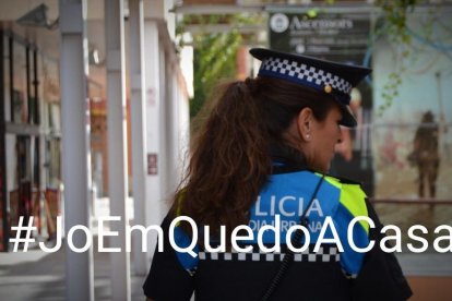 El cuerpo policial está interponiendo denuncias en aquellos que no respetan el confinamiento.