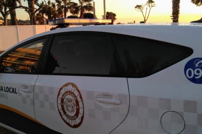 Imatge d'arxiu d'un vehicle de la Policia Local de Cambrils.