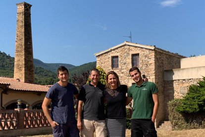 Propietarios del Celler Rendé Masdéu.