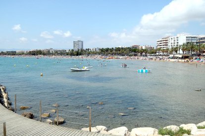 Una de les platges de Salou aquest juliol.