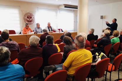 Imagen de la presentación de la patronal independentista Anem X Feina en Valls.