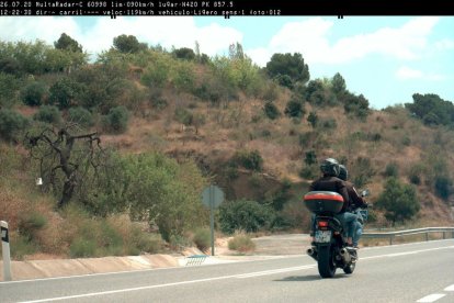 Imatge captada pel radar del motorista sancionat.