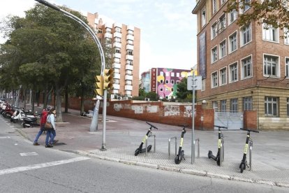 Patinetes eléctricos que la empresa Buny colocó en Tarragona sin permiso el pasado noviembre.