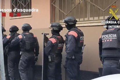 Imatge d'una dels registres que han realitzat els Mossos.