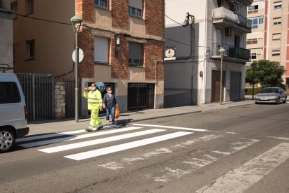 Imagen de un paso de peatones del barrio de Torreforta.