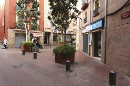 La plaza de la Font Nova donde habitualmente se concentran.