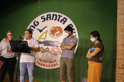 Políticos y empresarios en el Camping Santa Eulàlia de Altafulla.