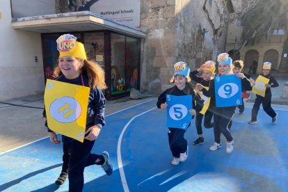 Celebración del Carnaval en el colegio Sant Rafael de la Selva.