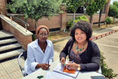 La futura regidora de Persones, Comunitat i Agenda 2030 de Lleida, Mariama Sall, i l'activista Nogay Ndiaye