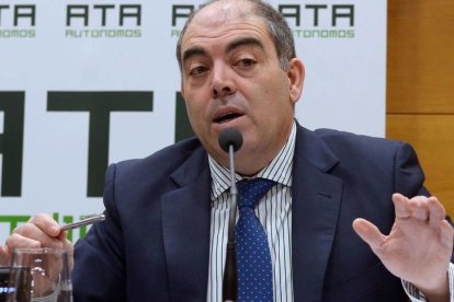 Lorenzo Amor, presidente de la ATA. (EFE)