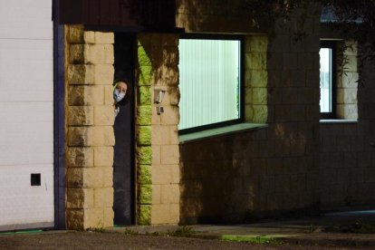 Una de les persones aïllades en l'empresa Cidaut del Parc Tecnològic de Boecillo.