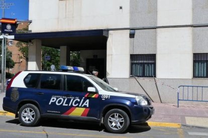 Detingut a Ciudad Real per humiliar a una dona per la seva condició sexual, el seu aspecte físic i signe polític