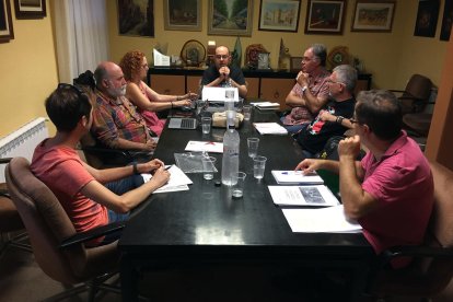 Reunió de la Comissió Organizadora el año 2019, antes de la pandèmia.