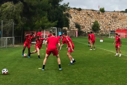 El equipo ha arrancado los entrenamientos de una semana con doble partido.