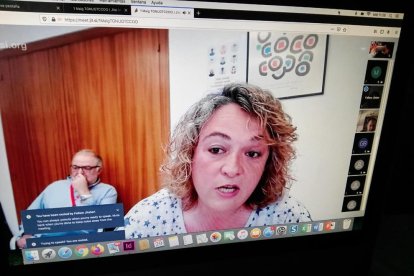 Mercè Puig, secretaría general de CCOO en Tarragona y, en el fondo, Joan Llort, su homólogo de UGT.