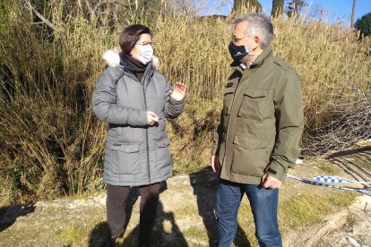 Cristina Laiz y Francisco Domínguez ayer en el municipio de Valls.