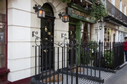 EL 221B de Baker Street, residencia de Sherlock Holmes