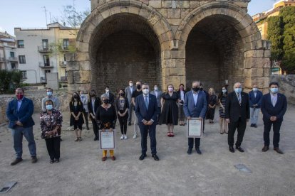 Imatge dels assistens a l'acte de reconeixement de Sanromà i Brunet.