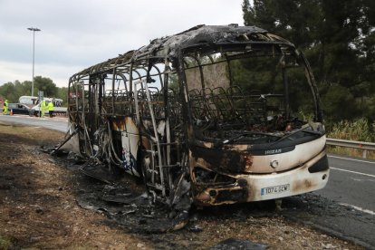 Estat en que va quedar el bus.