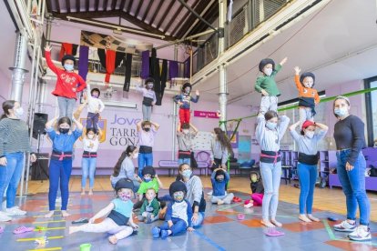 La canalla de la Jove en el primer ensayo.