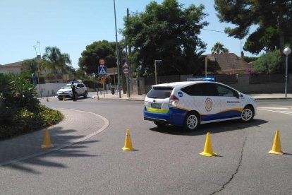 Imatge d'un control policial a Cambrils.