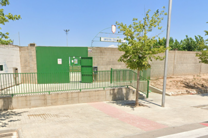 La entrada del Estadio Ortega Parejo de Campclar.