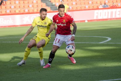 Pol Ballesteros, durante el Nàstic-Villarreal B.