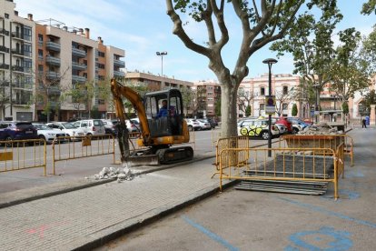 Quatre de les noves parades van a Dr. Frias i l'altra, a Escorxador.