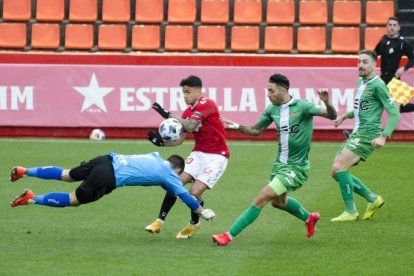 El Nàstic ha hagut de remontar el resultat advers davant el Cornellà