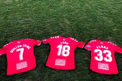 Dorsales de los tres nuevos fichajes del Nàstic.