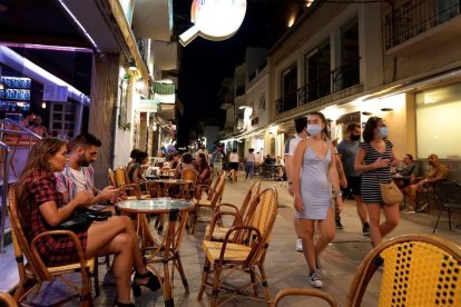 Una imagen de archivo de las calles de Sitges.