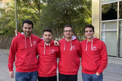 Gerard Jané, Xavi Llordella, Pol Rodoreda y Martín Simón forman el equipo de 'MegaSquare'.