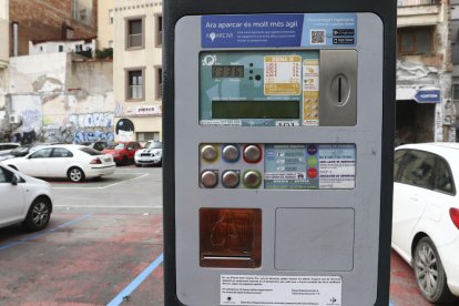 Una imatge d'arxiu d'un parquímetre a la Riera Miró.