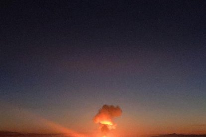 Incendio en la industria química donde ha habido una explosión en la Canonja.