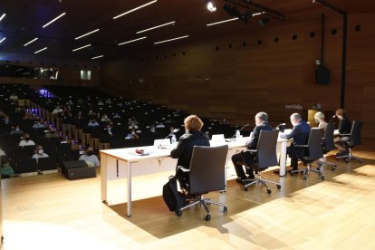 Pla general de l'acte de presentació del document final de l'Estratègia de desenvolupament socioeconòmic i d'ocupació de Reus.