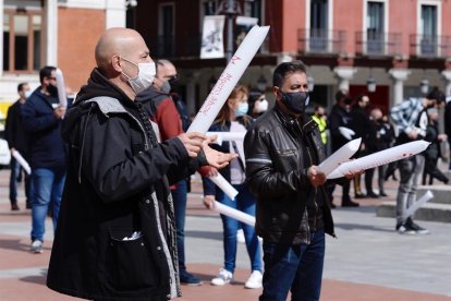 Treballadors del món de l'espectacle surten als carrers perquè «ja no podem més»