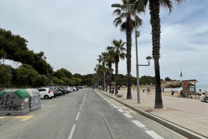 Imatge de la zona de la platja de l'Arrabassada on es va produir l'esbatussada entre 30 persones.