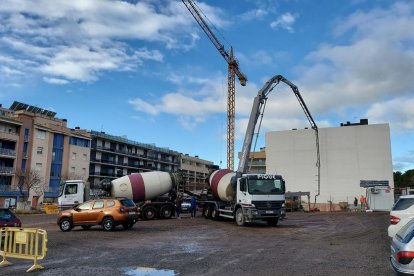 Imatge de les obres a l'avinguda que connectarà la riera d'Alforja amb l'avinguda Mestral.