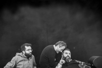 Santi Balmes, Julián Saldarriaga y Dani Ferrer darán un repaso por el repertorio más clásico de Love of Lesbian.