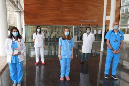 De izquierda a derecha: Silvia Castañeda, Inmaculada López-Montesinos, Elena Sendra, Juan Pablo Horcajada y Robert Güerri.