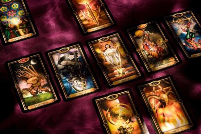 Imagen de archivo de cartas de tarot.