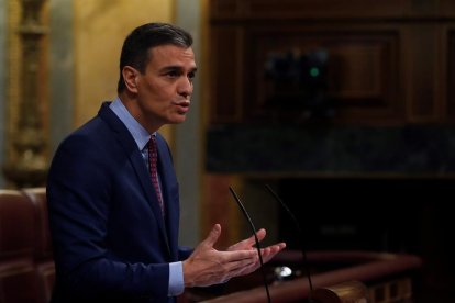 El president Pedro Sánchez a l'inici de la seva compareixença aquest dimecres per a informar de la situació en què es troba Espanya en aquest moment de la pandèmia.